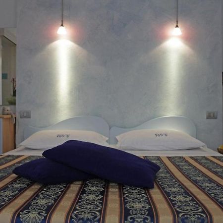 Hotel Villa Irma Rimini Esterno foto