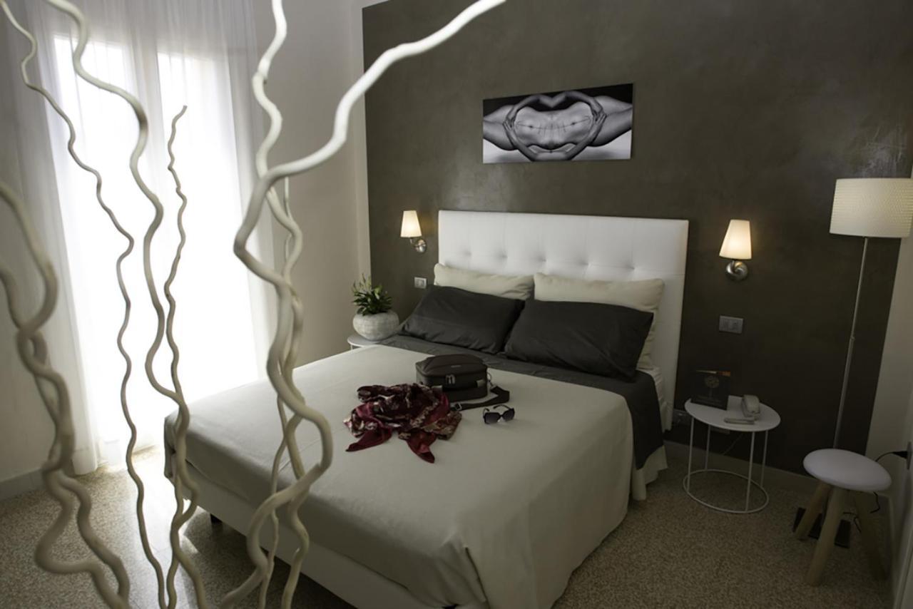 Hotel Villa Irma Rimini Esterno foto